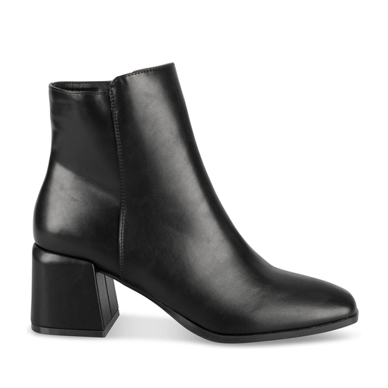 Ankle boots BLACK SINEQUANONE