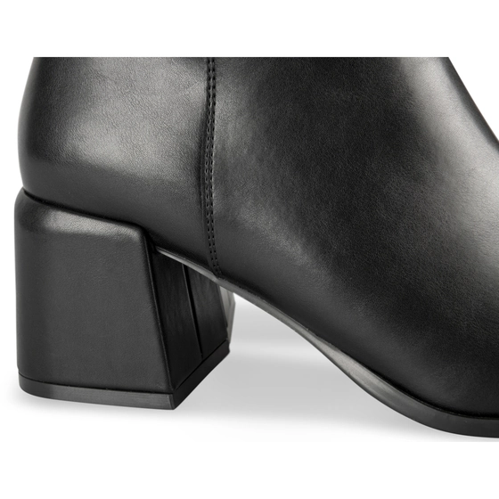 Ankle boots BLACK SINEQUANONE