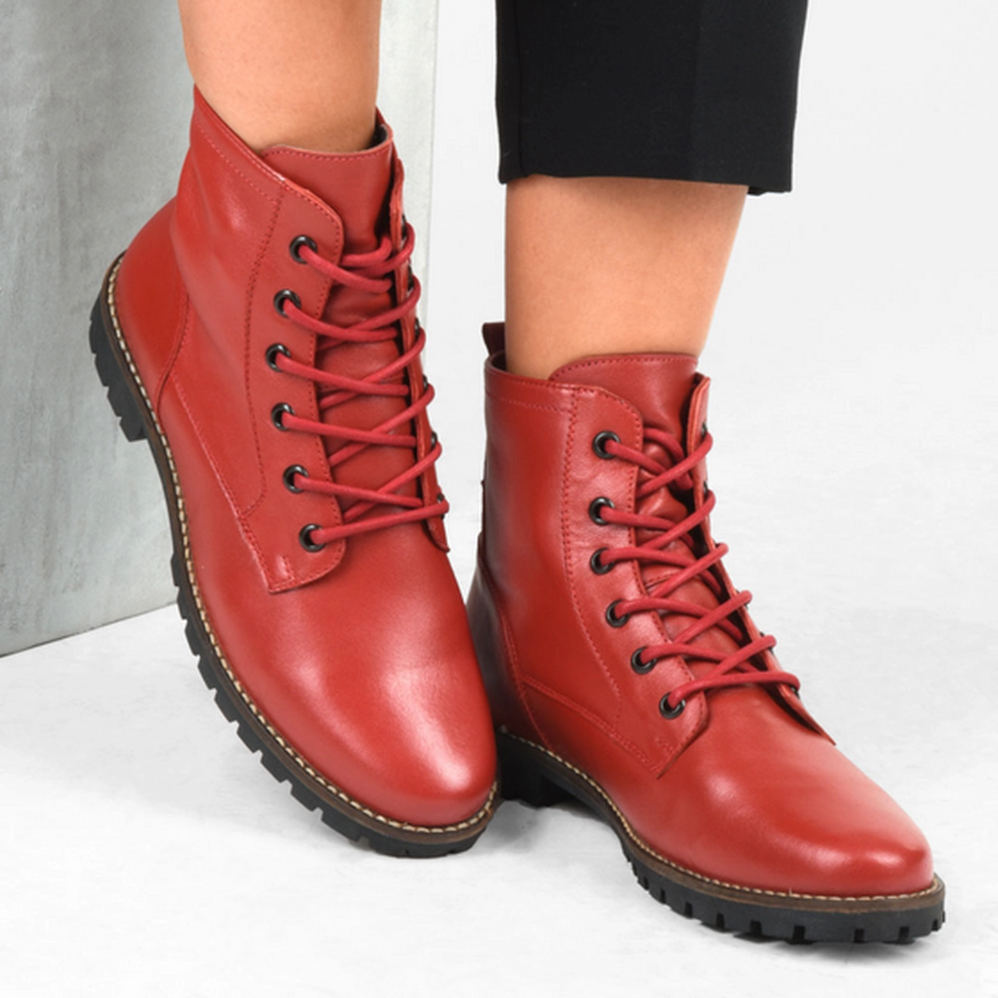 Ankle boots RED MEGIS ELEGANT