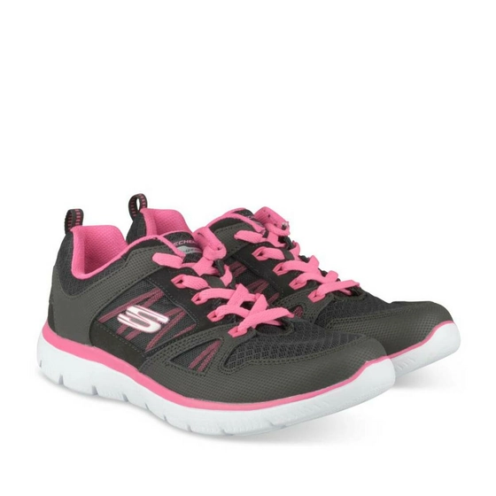 Baskets NOIR SKECHERS Summits New World