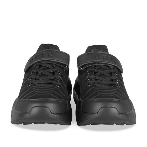 Baskets NOIR UNYK