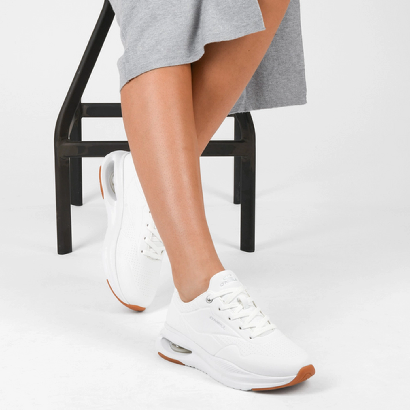 Sneakers WHITE O NEILL