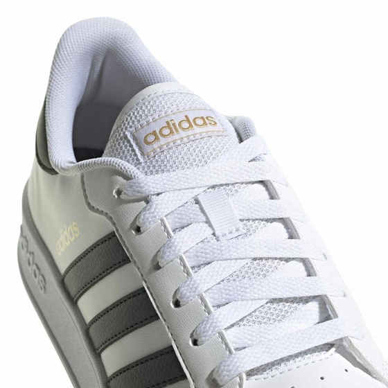 Baskets BLANCHES ADIDAS Breaknet