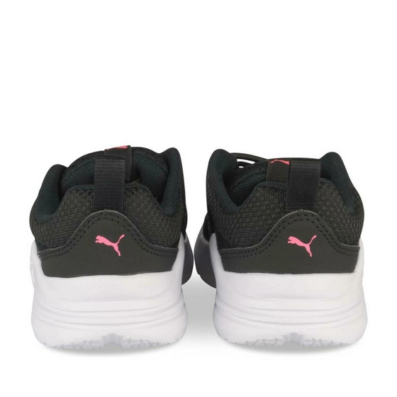 Baskets NOIR PUMA Wired