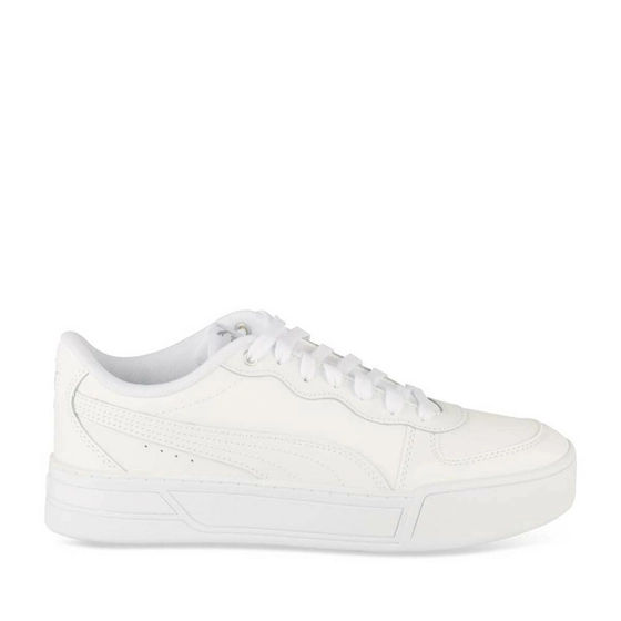 Baskets BLANC PUMA Skye