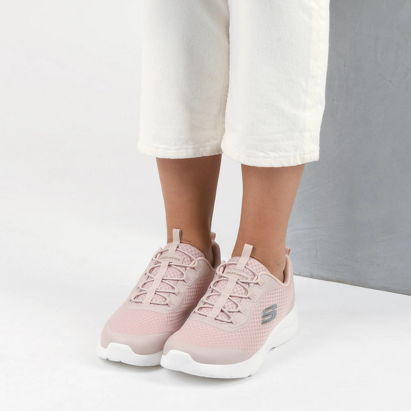 Sneakers PINK SKECHERS Dynamight 2.0 Social Orbit