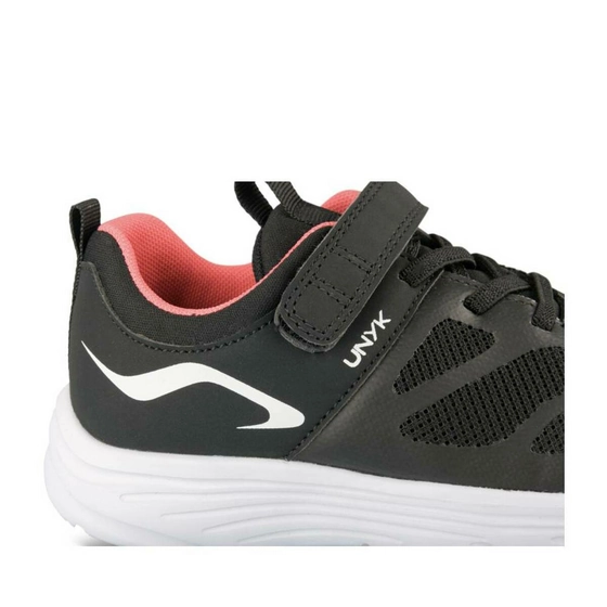 Baskets NOIR UNYK