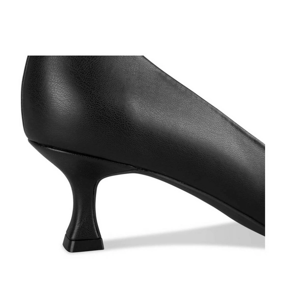 Pumps BLACK SINEQUANONE