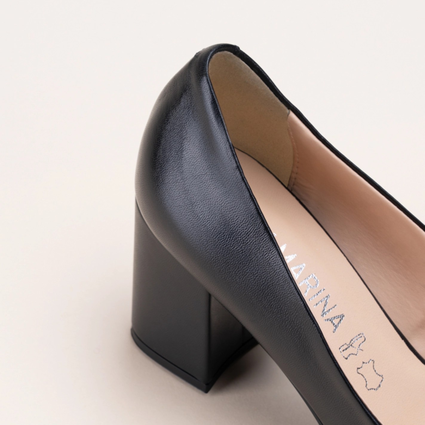 Pumps BLACK SAN MARINA