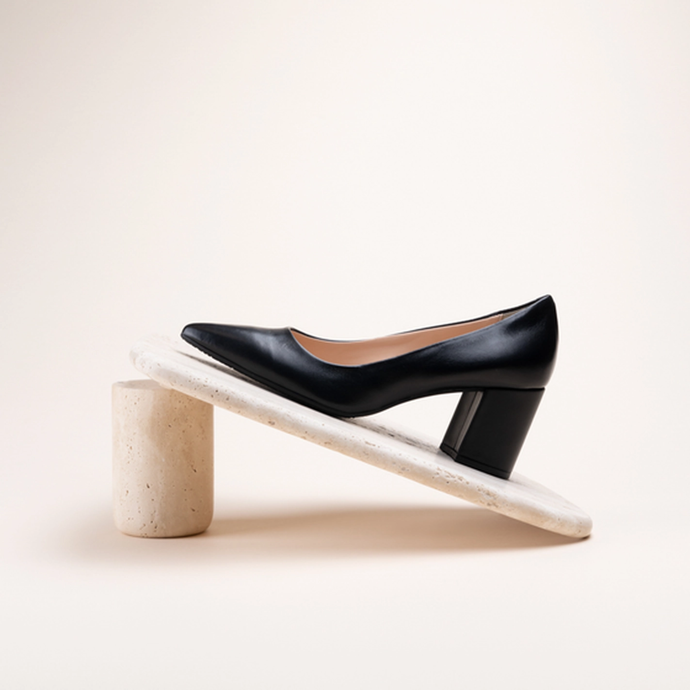 Pumps BLACK SAN MARINA