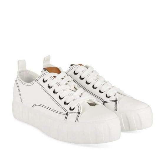 Sneakers WHITE PATAUGAS