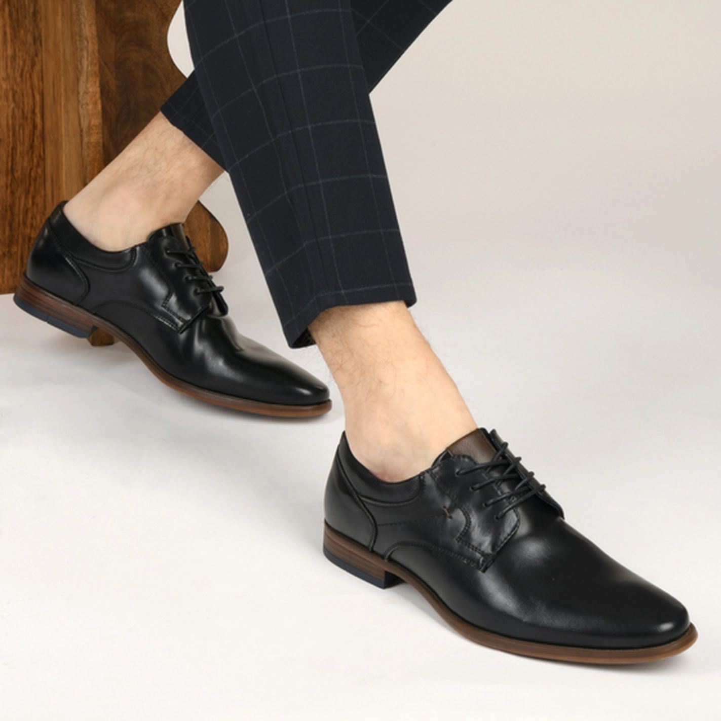 Derbies BLACK B-BLAKE