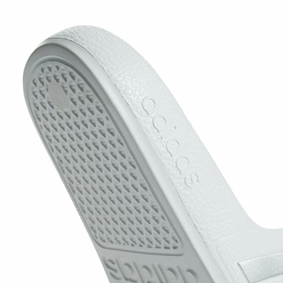 Claquettes BLANC ADIDAS Adilette