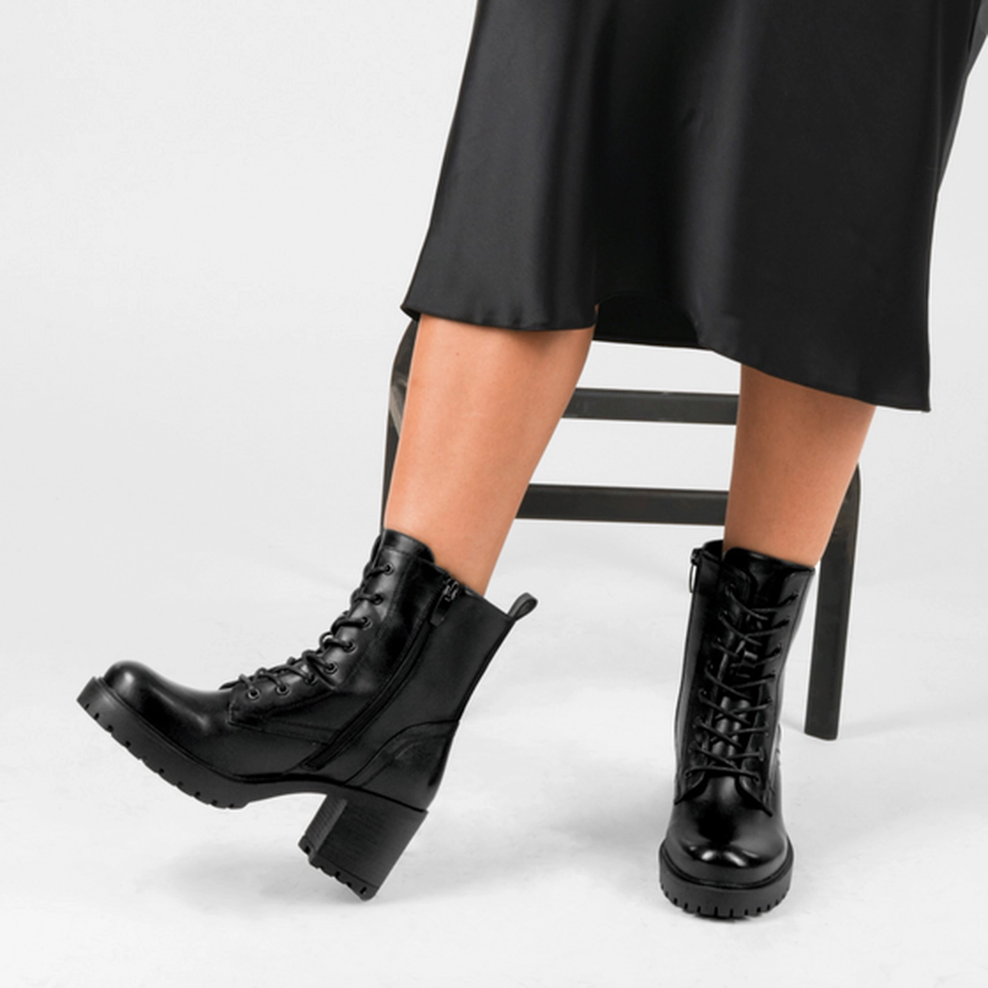 Ankle boots BLACK PHILOV