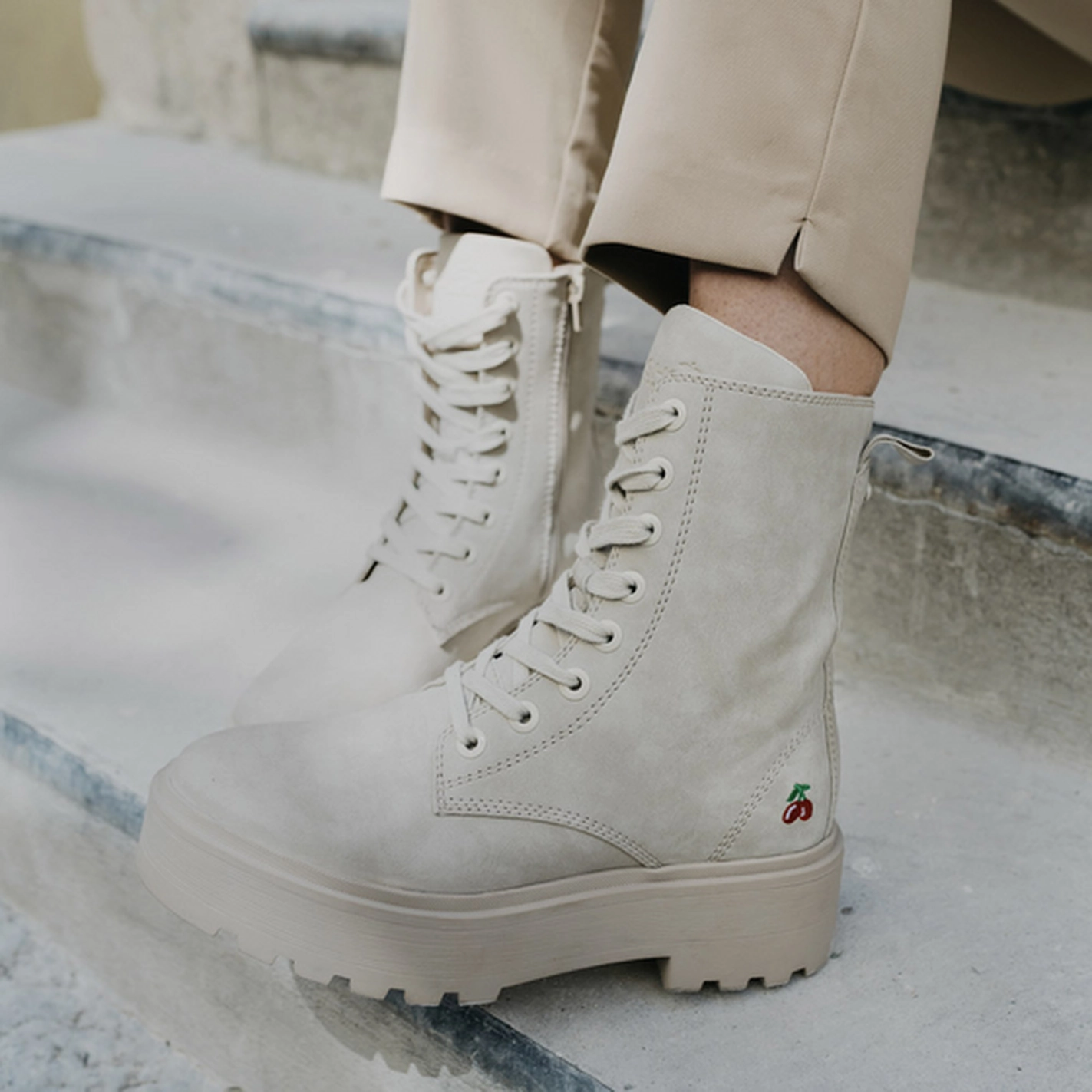 Ankle boots BEIGE SHOES BY LE TEMPS DES CERISES