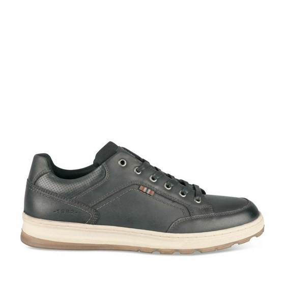 Sneakers BLACK FREECODER