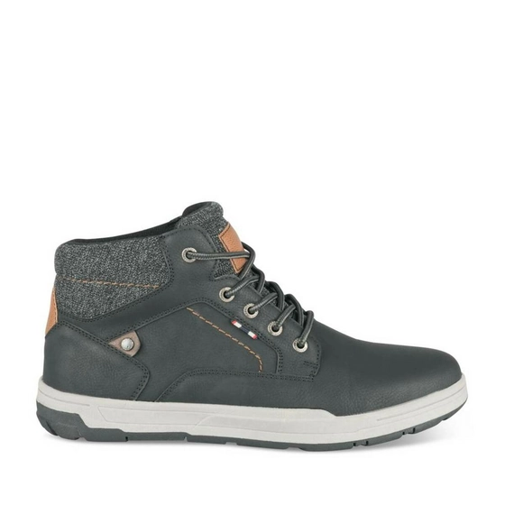 Sneakers BLACK FREECODER