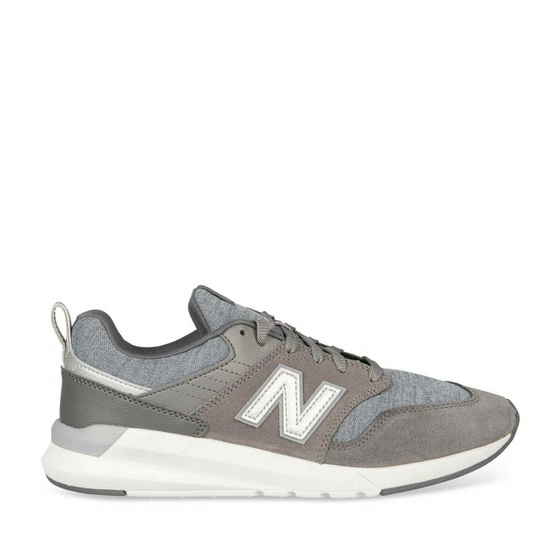 Baskets NOIR NEW BALANCE ML515