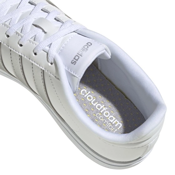 Baskets BLANC ADIDAS Courtpoint