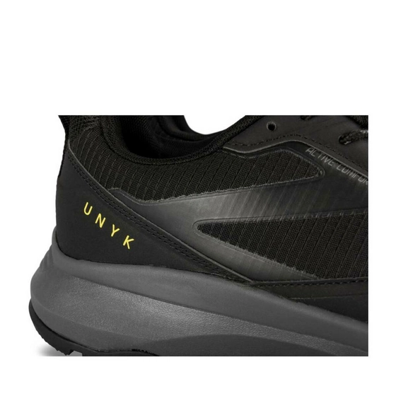 Baskets NOIR UNYK