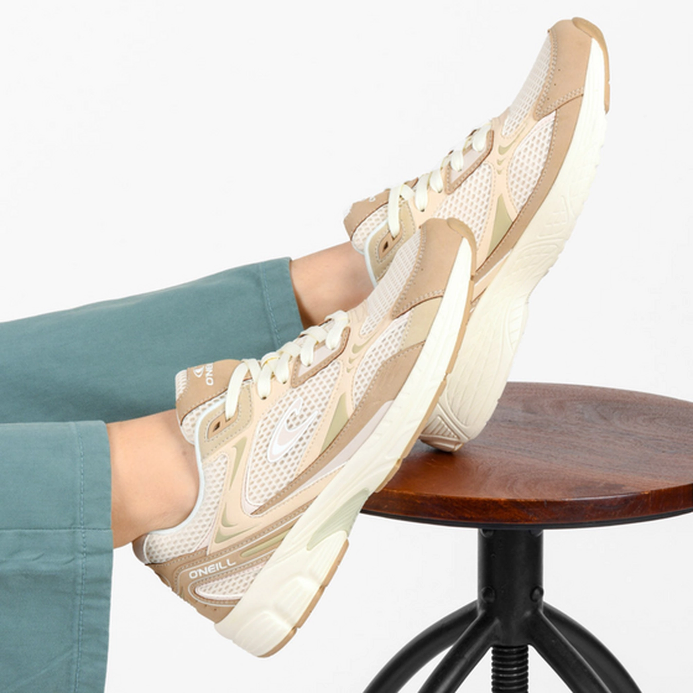 Sneakers BEIGE O NEILL