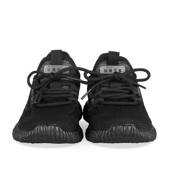 Baskets NOIR UNYK