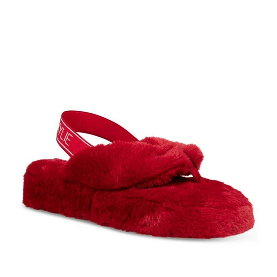 Chaussons ROUGE KENDALL+KYLIE