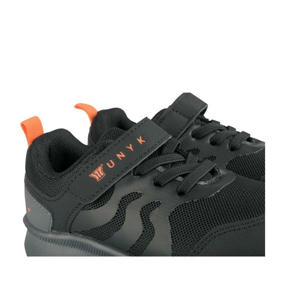 Sneakers ZWART UNYK