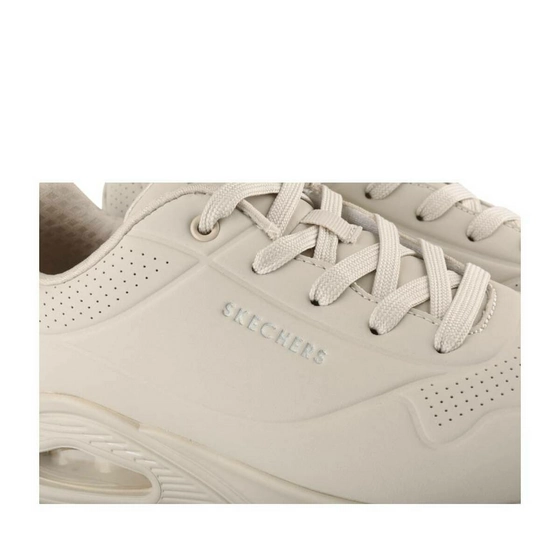 Baskets BEIGE SKECHERS Uno Stand On Air